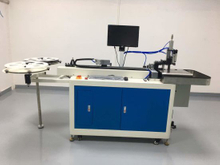 Machine à cintrer automatique multifonctionnelle pour la découpeuse / machine à cintrer pour l'emballage