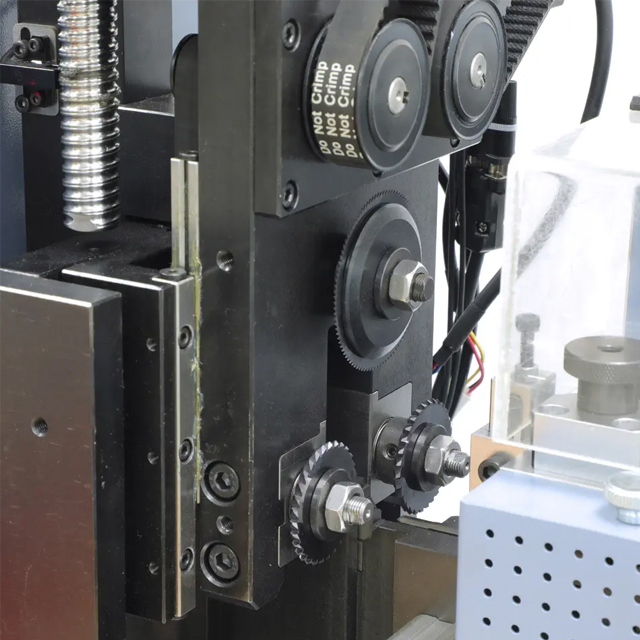 Machine de flexion de la règle des mutiles en acier automatique pour la fabrication